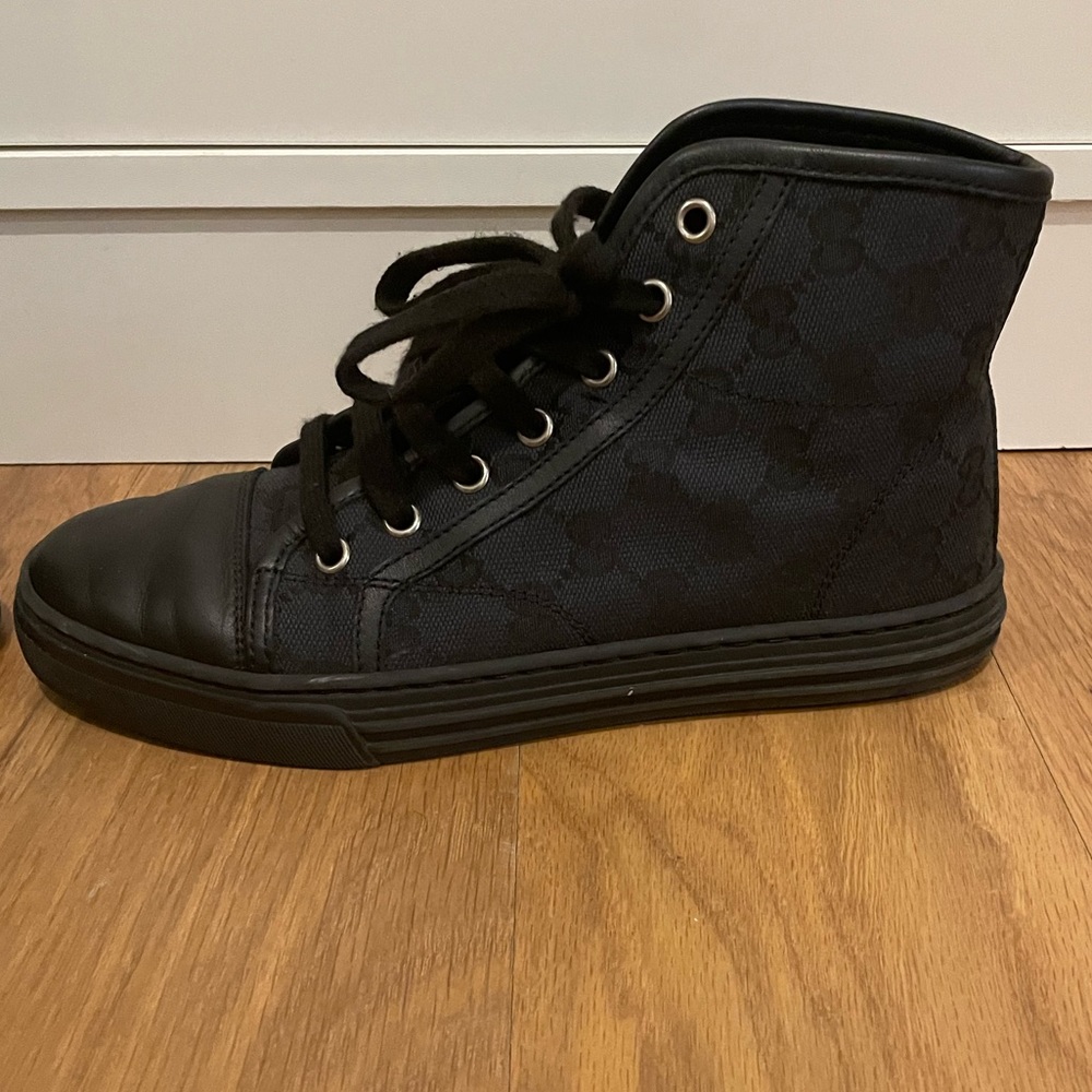 Gucci GG high logo print